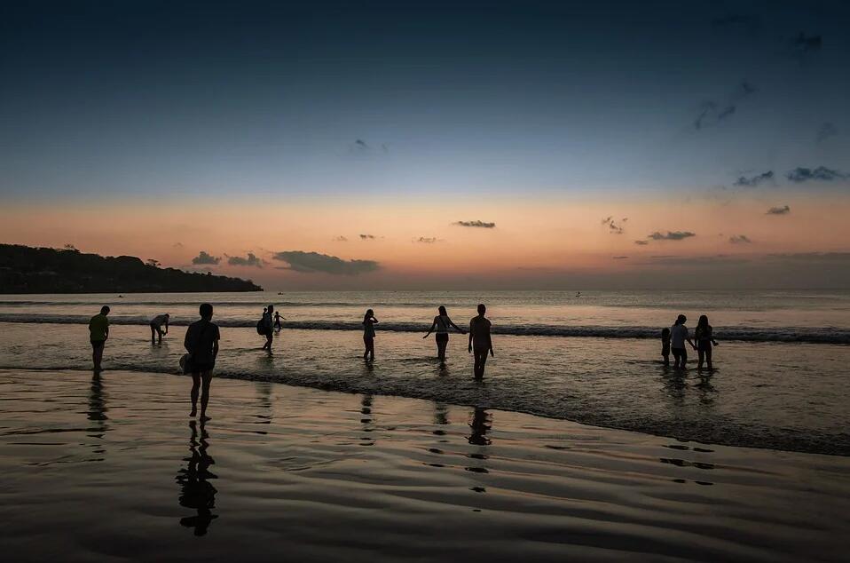 深圳公司注冊(cè)|公司經(jīng)營不善,零申報(bào)、轉(zhuǎn)讓和注銷選擇哪個(gè)好? 深圳公司注冊(cè)|公司經(jīng)營不善,零申報(bào)、轉(zhuǎn)讓和注銷選擇哪個(gè)好?