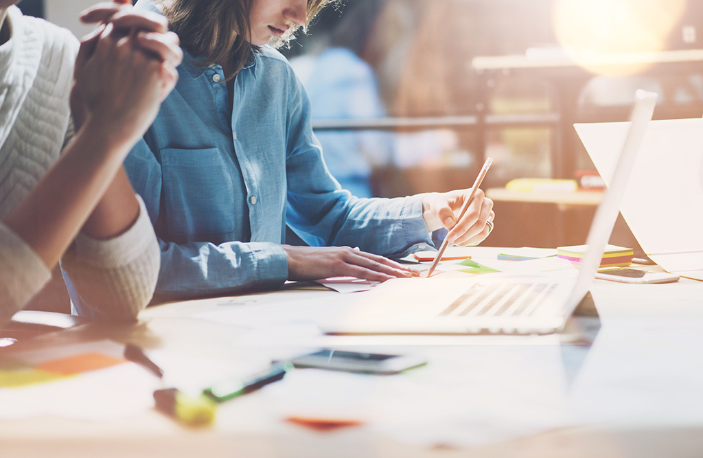 香港開設賬戶:境內(nèi)跨境公司是否能在香港開戶? 香港開設賬戶:境內(nèi)跨境公司是否能在香港開戶?