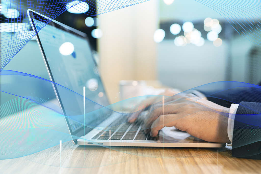 千庫網_科技商務辦公室工作特寫攝影圖科技 辦公 白領 電腦 數據 手勢 網絡 自媒體 查閱_攝影圖編號230688 千庫網_科技商務辦公室工作特寫攝影圖科技 辦公 白領 電腦 數據 手勢 網絡 自媒體 查閱_攝影圖編號230688